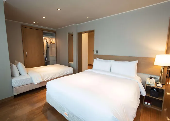 Ramada And Namdaemun