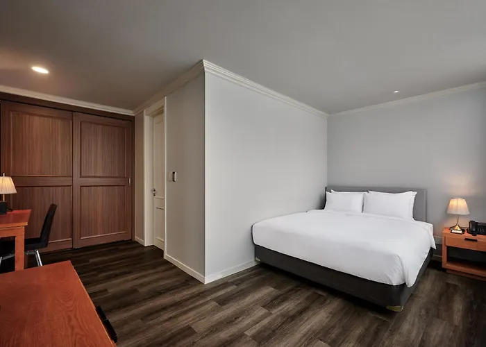 Ramada And Namdaemun Hotel Seoul