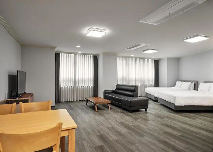Ramada And Namdaemun 4* Seoul