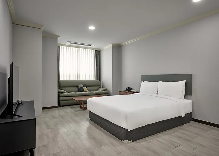 Ramada And Namdaemun Hotel Seoul