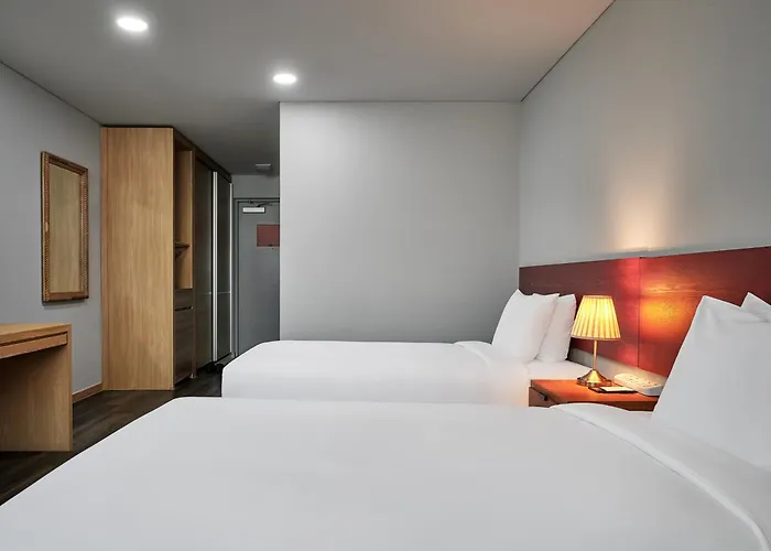 Ramada And Namdaemun