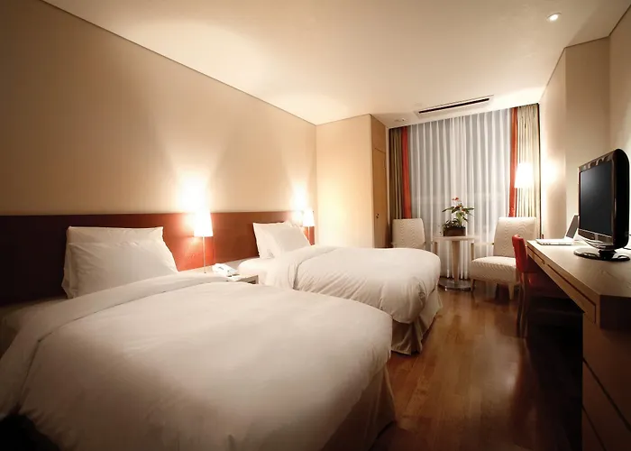 Hotel Ramada And Namdaemun