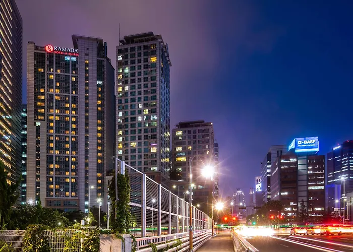 Ramada And Namdaemun Hotel 4*