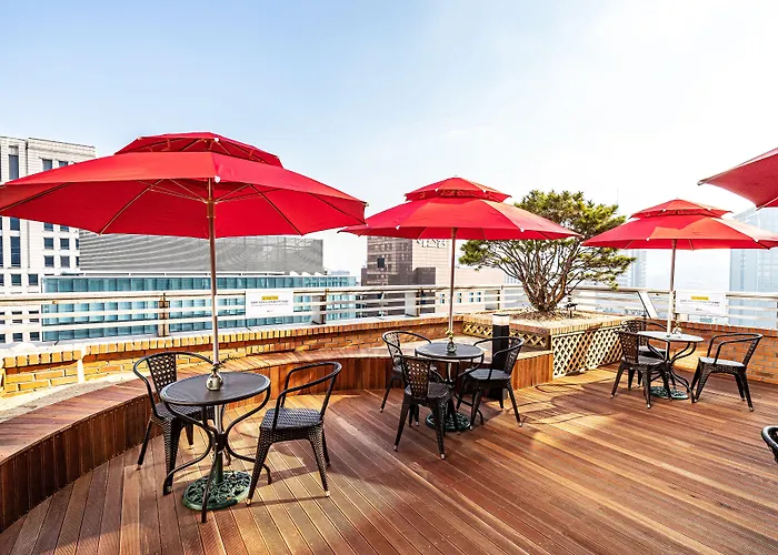Hotel Ramada And Namdaemun 4*