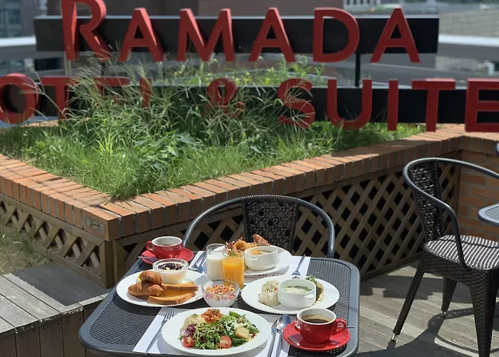 Ramada And Namdaemun Hotel