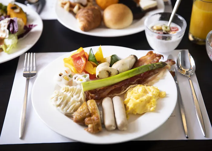 Ramada And Namdaemun 4*