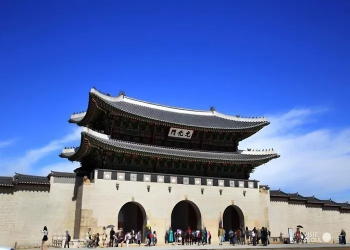 Ramada And Namdaemun Hotel