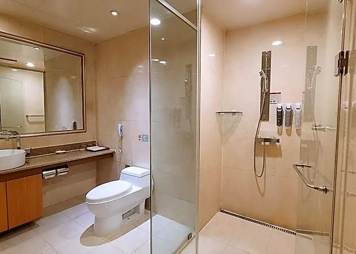 Hotel Ramada And Namdaemun 4*